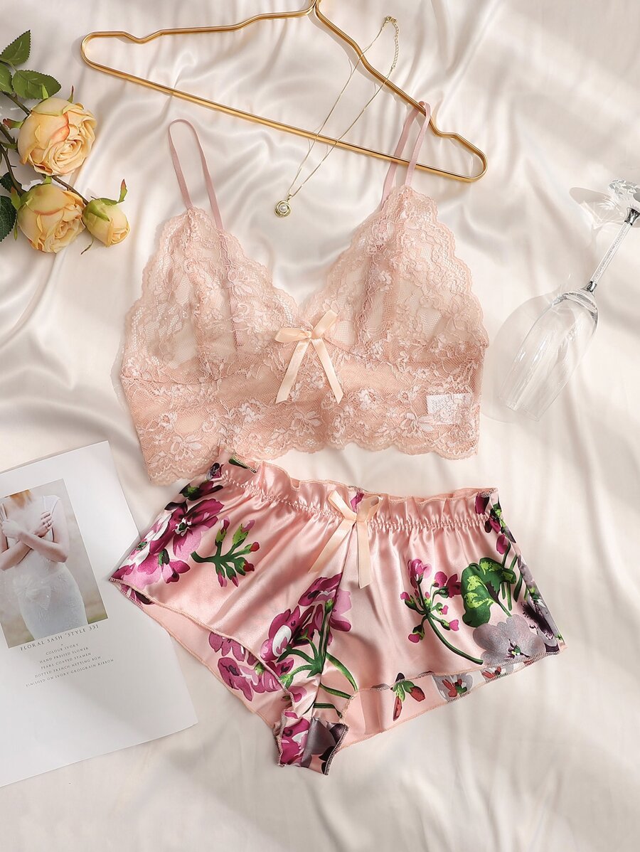 Pink Floral Lace Bralette and  - Lace Bralette Set recensie en prijs