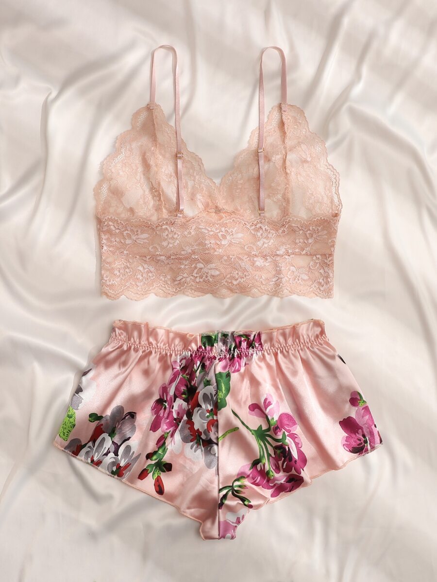 Pink Floral Lace Bralette and  - Lace Bralette Set recensie en prijs